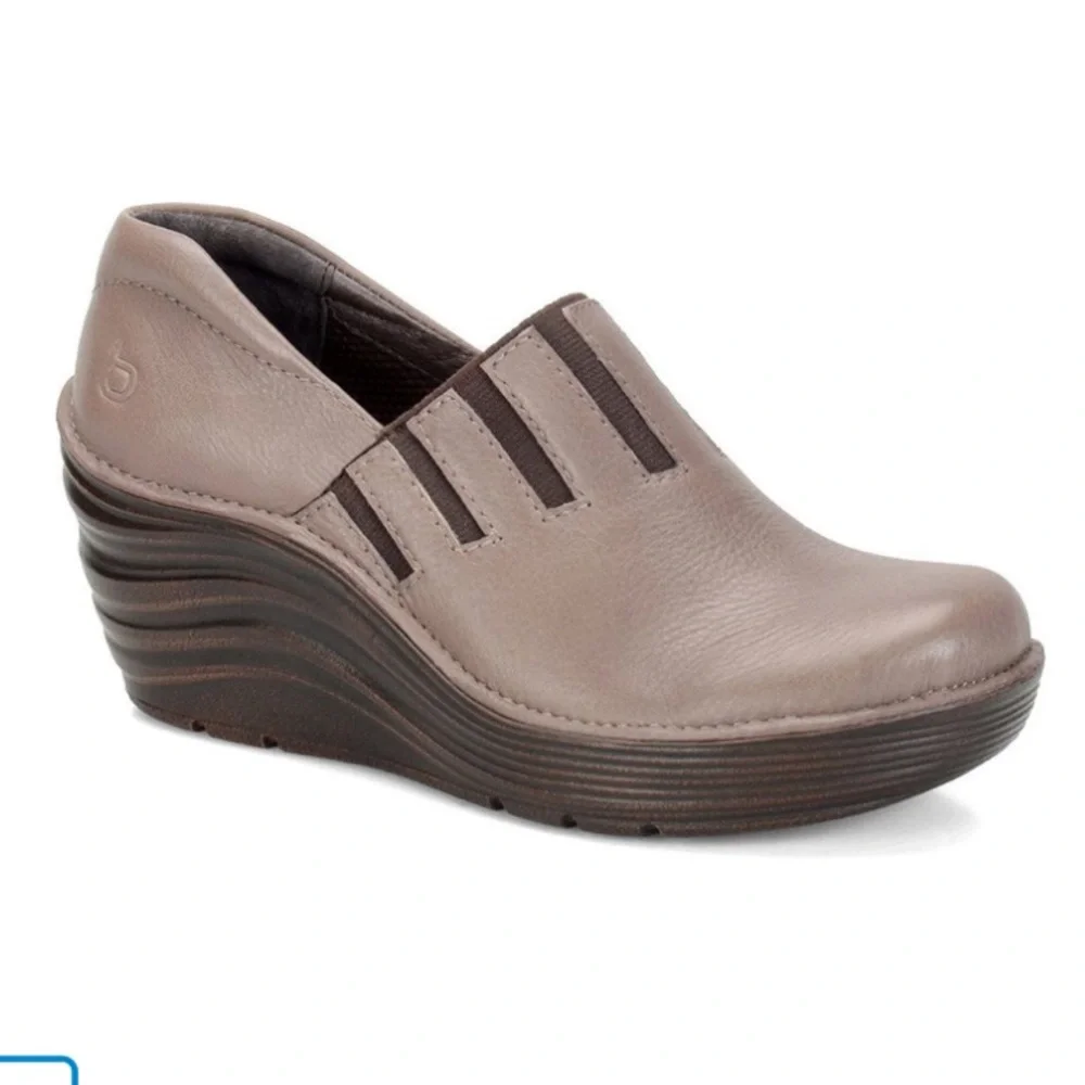 Bionica Coast Leather Women's Tan Wedge Shoes 9.5